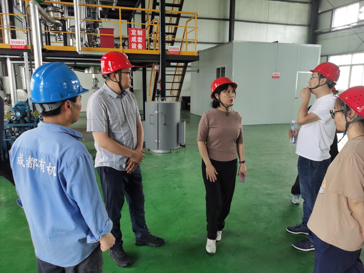 公司领导深入一线走访调研