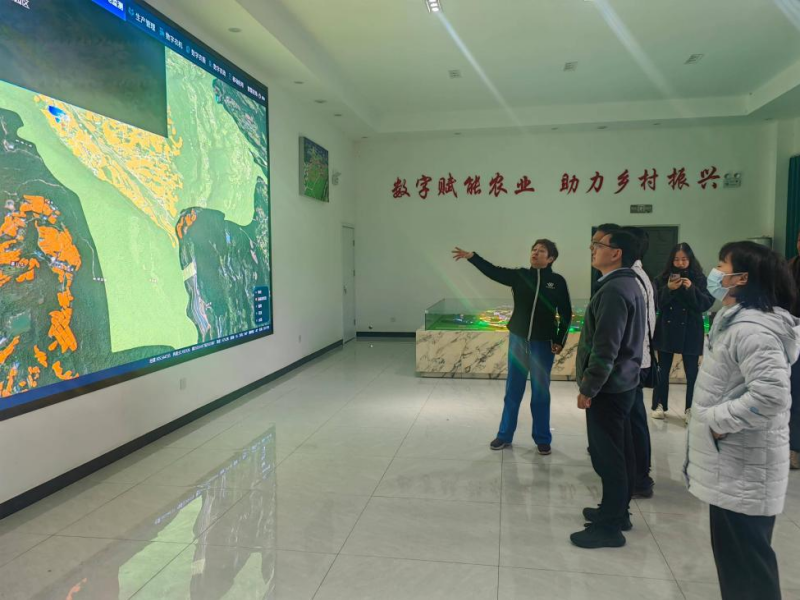 公司开展乡村振兴调研慰问活动 公司开展乡村振兴调研慰问活动